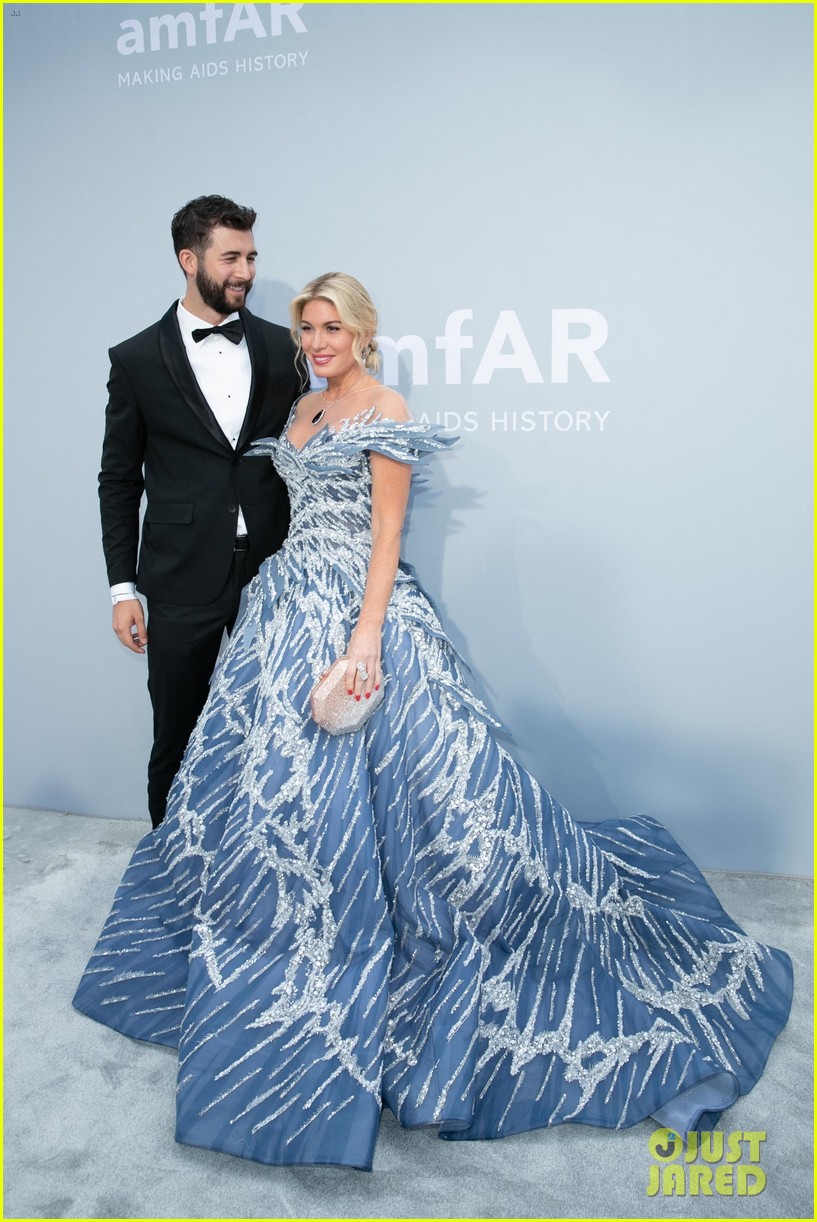 nina dobrev rachel brosnahan maria bakalova amfar gala 46