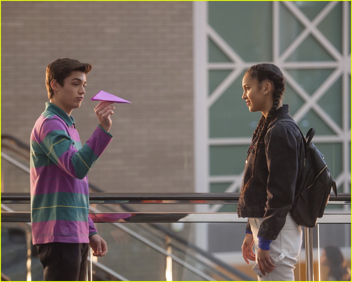 sofia wylie asher angel have andi mack reunion on high school musical series 05.