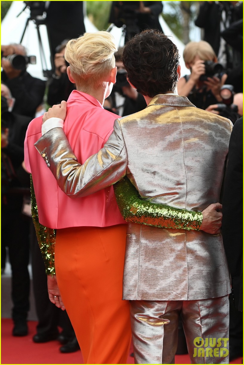 timothee chalamet cozies up to costar tilda swinton at the french dispatch cannes premiere 08
