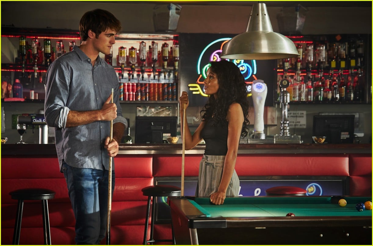 are elle and noah endgame watch the kissing booth 3 trailer 17