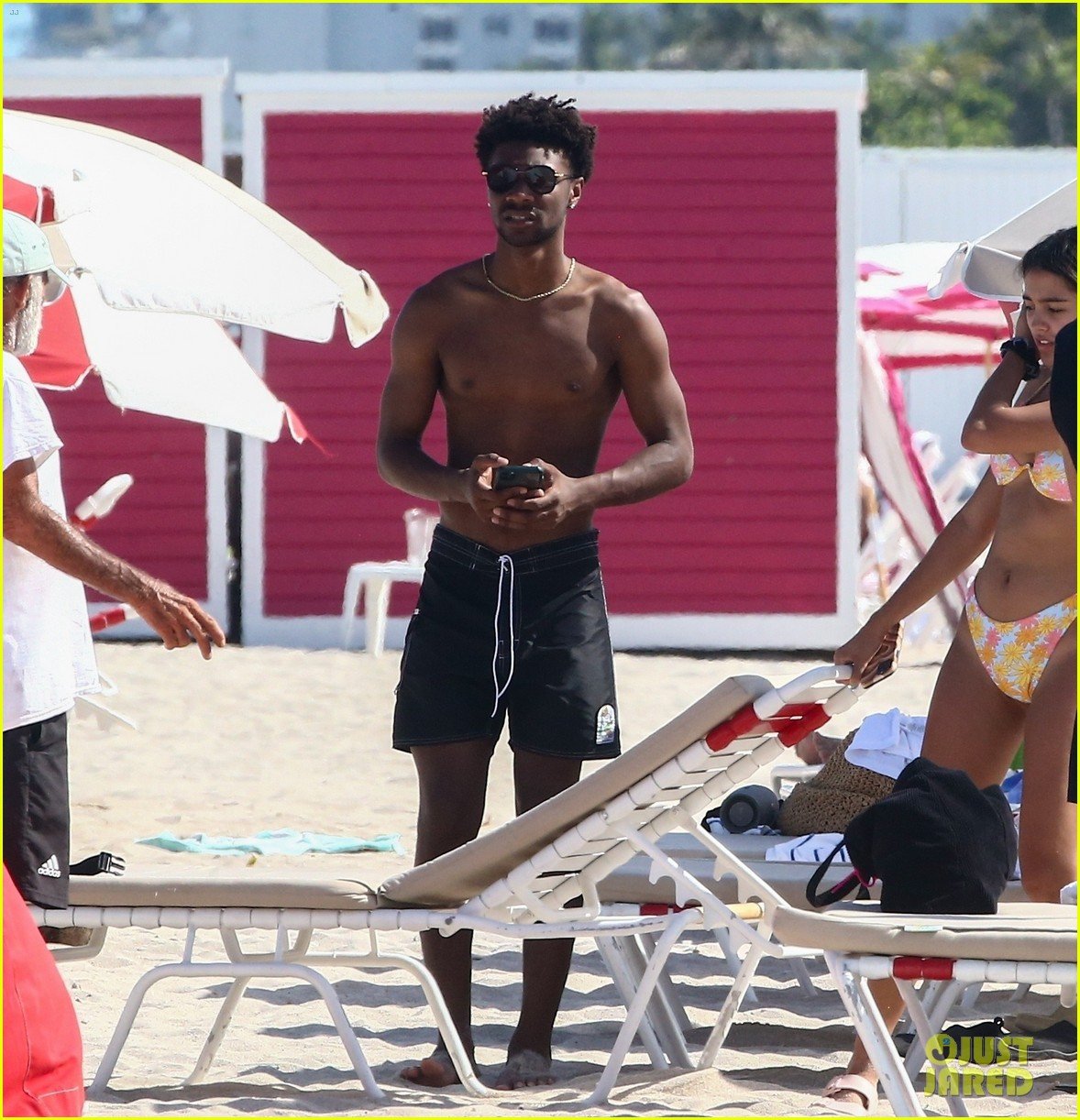 alisha boe maia reficco more hit the beach on day off 09