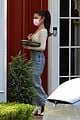 ariana grande delivers donuts to friend 11