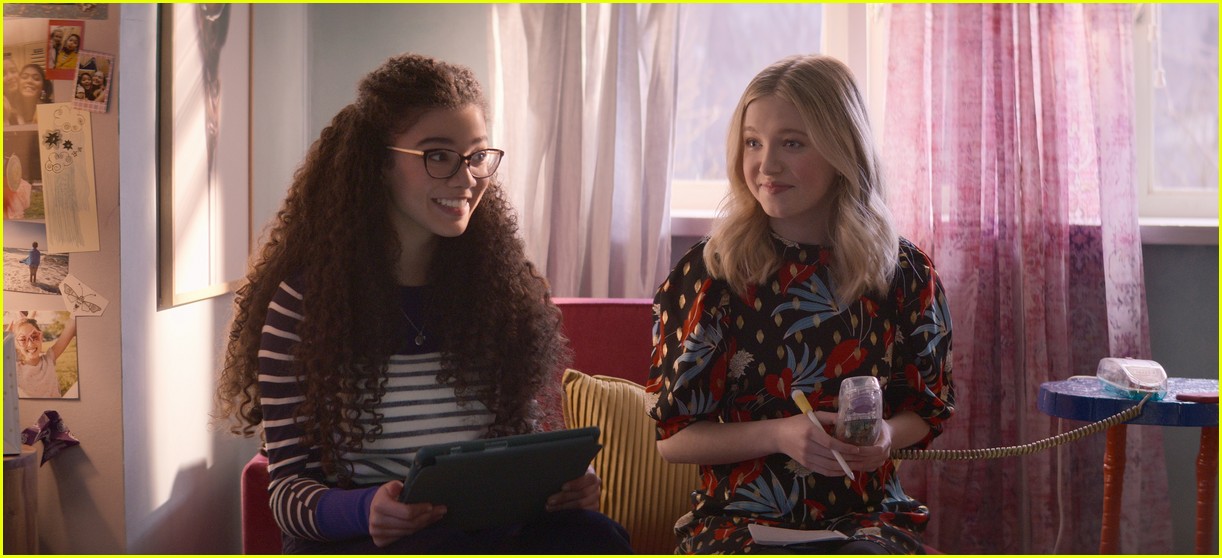 the baby sitters club season two reveals first look photos premiere date 13