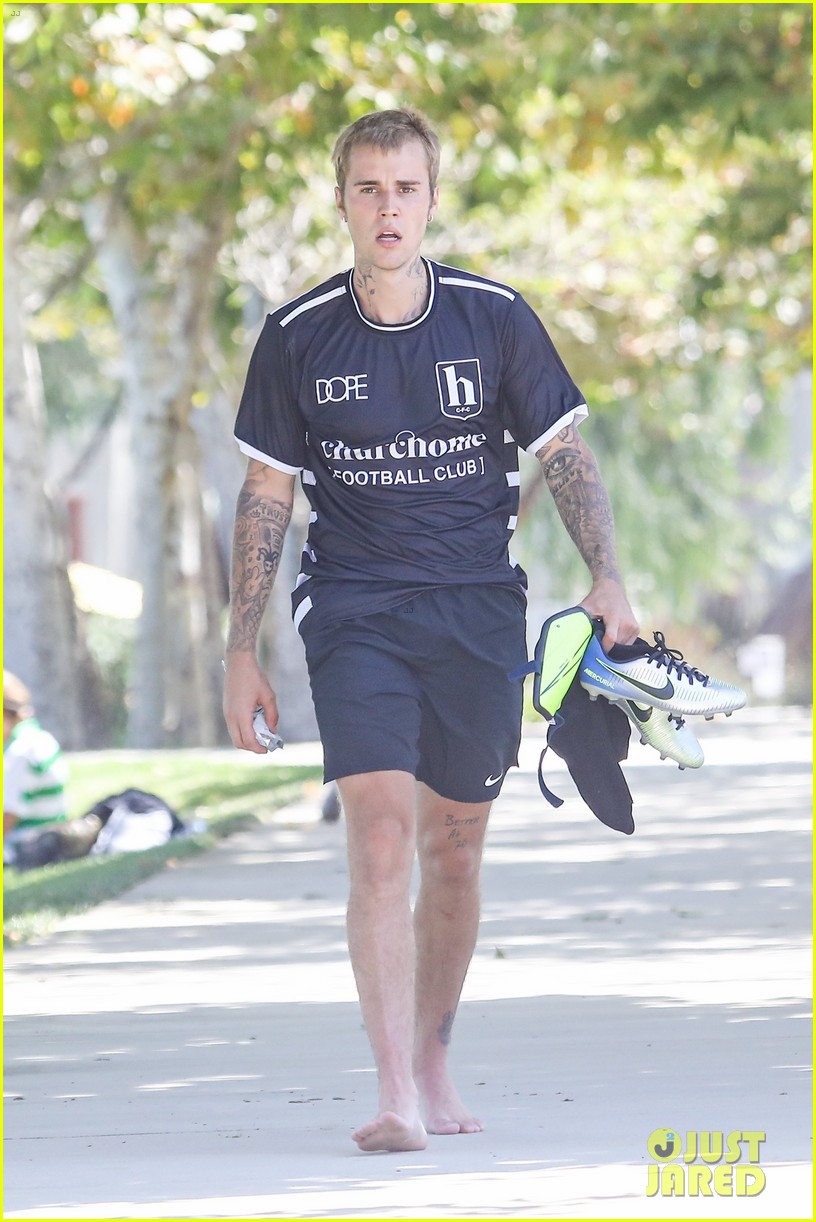 Justin Bieber Plays In His Saturday Soccer League Photos Photo 1319638 Photo Gallery 