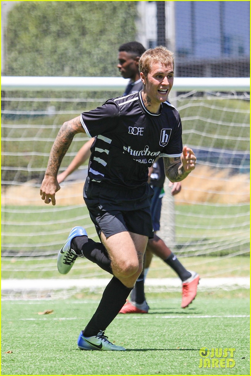 Justin Bieber Plays In His Saturday Soccer League Photos Photo 1319683 Photo Gallery 