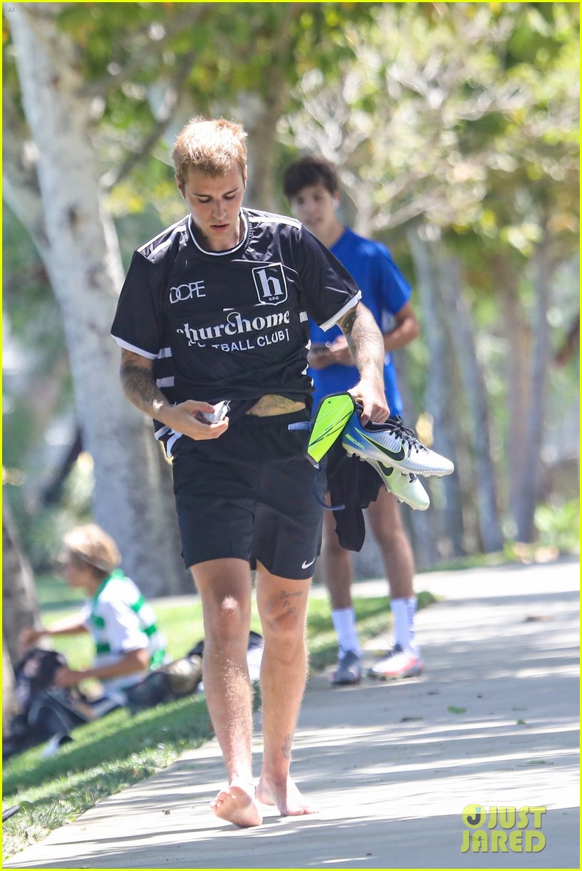 Justin Bieber Plays In His Saturday Soccer League Photos Photo 1319702 Photo Gallery 