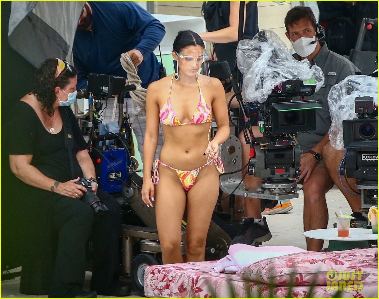 camila mendes maya hawke lounge swimsuits strangers movie 14