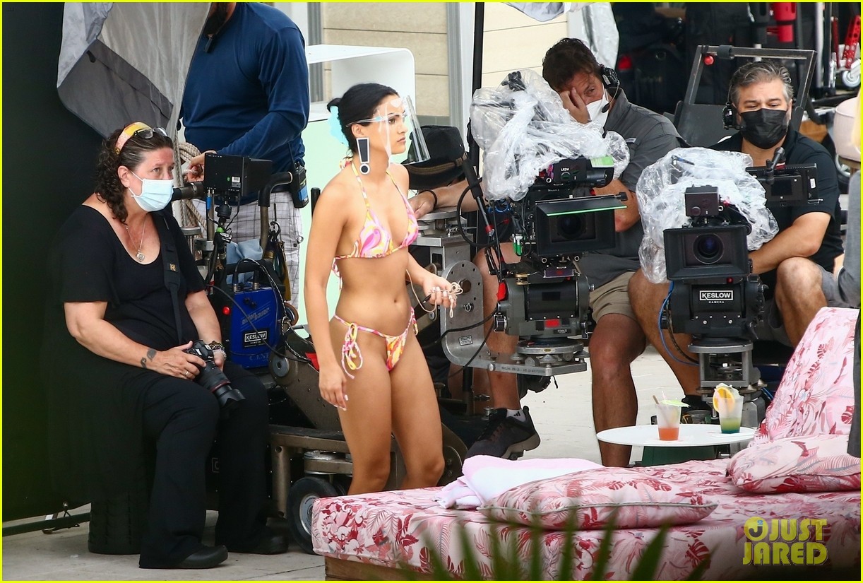 camila mendes maya hawke lounge swimsuits strangers movie 17