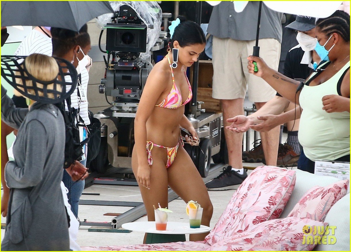 camila mendes maya hawke lounge swimsuits strangers movie 48