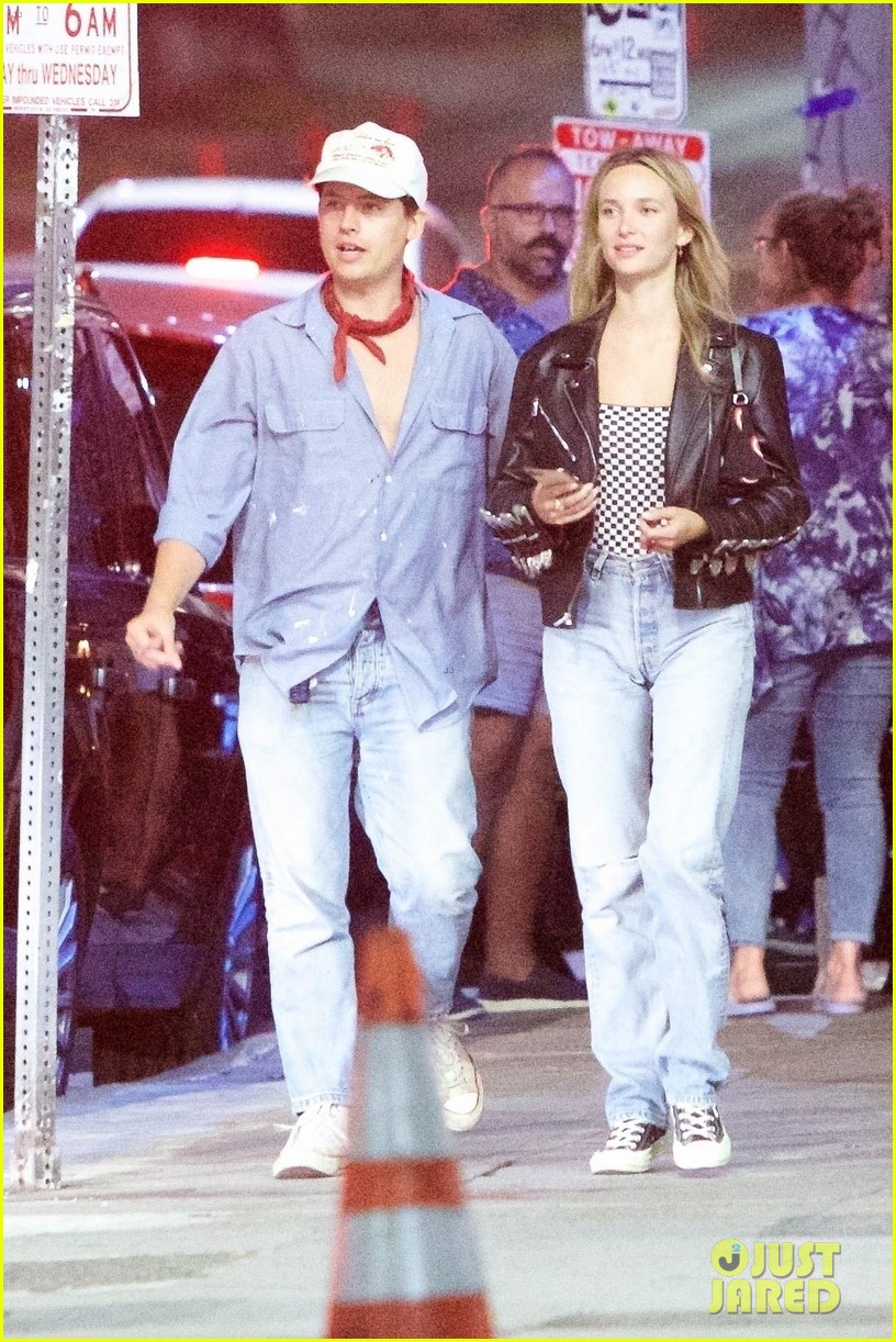 cole sprouse ari fournier stay close after date night 10