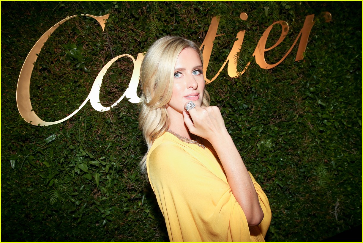lily collins dove cameron cartier event 15