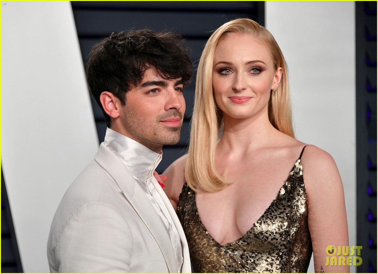 joe jonas birthday post 09