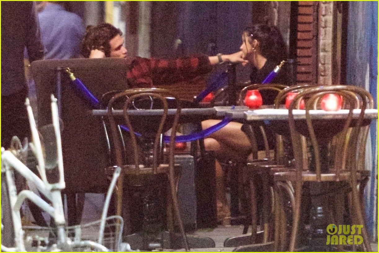 camila mendes charles melton out with friends 08