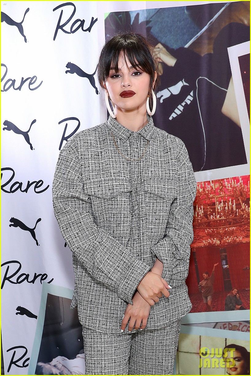 selena gomez clarifies recent comments on disney channel past and signing her life away 01
