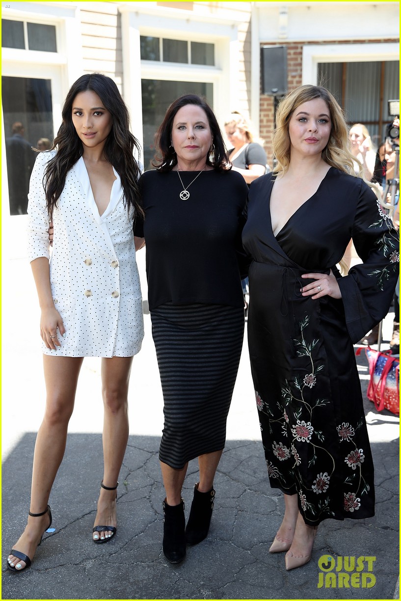 would shay mitchell ever return for pretty little liars original sin 02