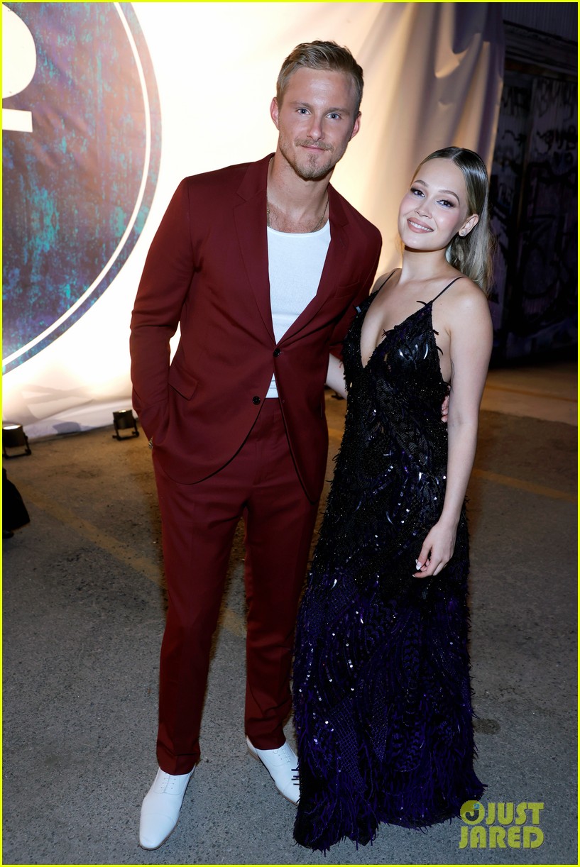 Stephen Amell, Alexander Ludwig & Kelli Berglund Premiere New Series
