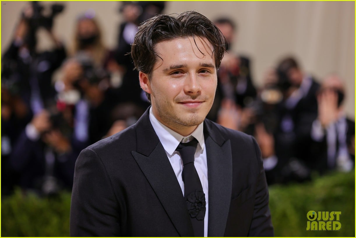 Brooklyn Beckham Makes Met Gala Debut With Fiancée Nicola Peltz | Photo ...