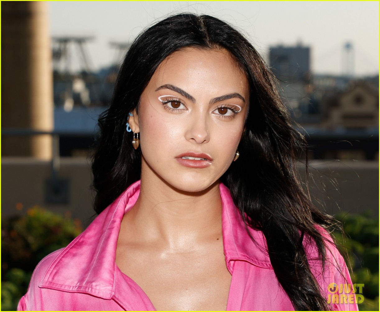 Full Sized Photo of camila mendes elizabeth gillies savannah smith