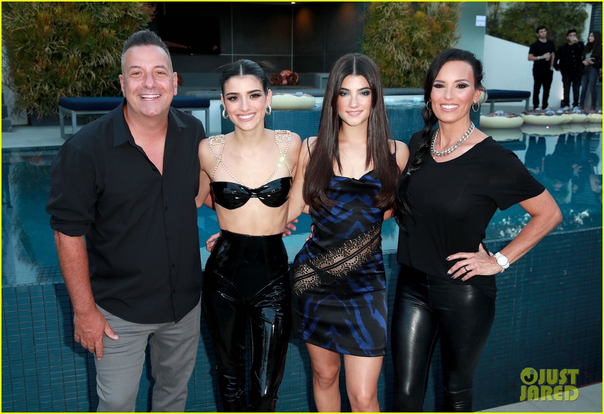 charli damelio says this is who she really wants to watch the damelio show 02