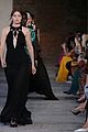 gigi hadid closes alberta ferretti fashion show at milan fashion week 09