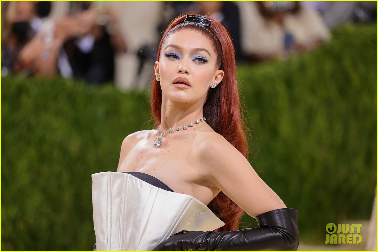 gigi hadid debuts red hair at met gala 2021 18