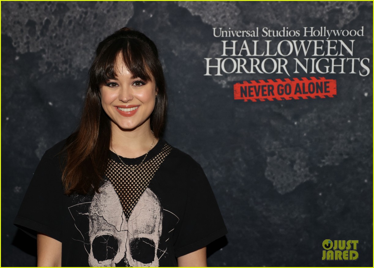 Hayley Orrantia, Michael Evan Behlings & More Check Out Halloween