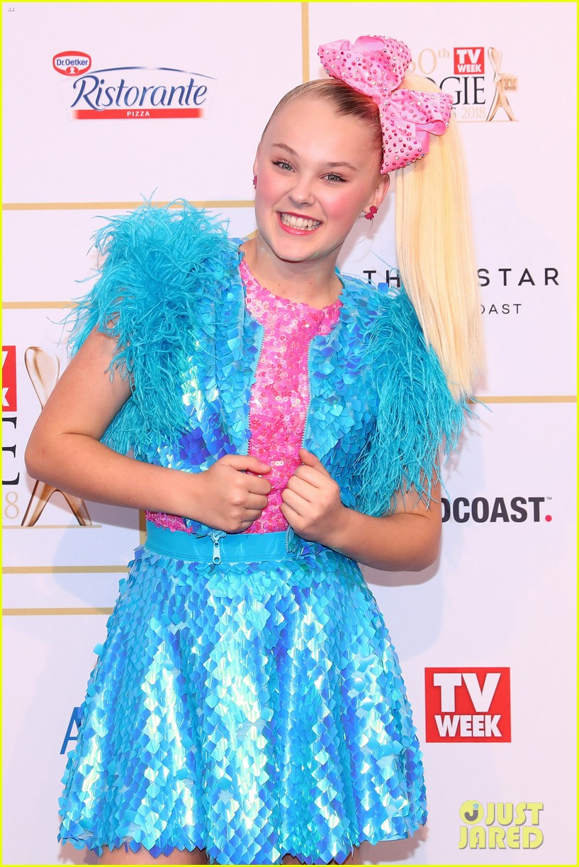 jojo siwa is putting nickelodeon on blast 12