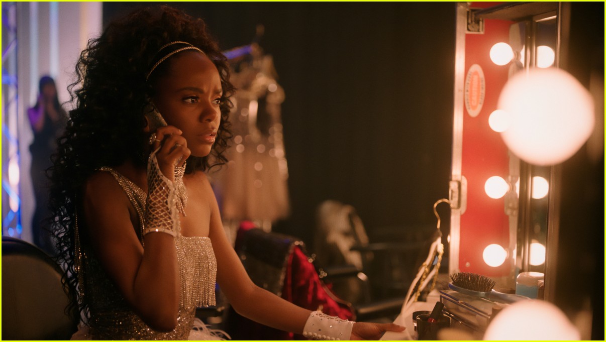 josie and the pussycats return to riverdale tonight 03