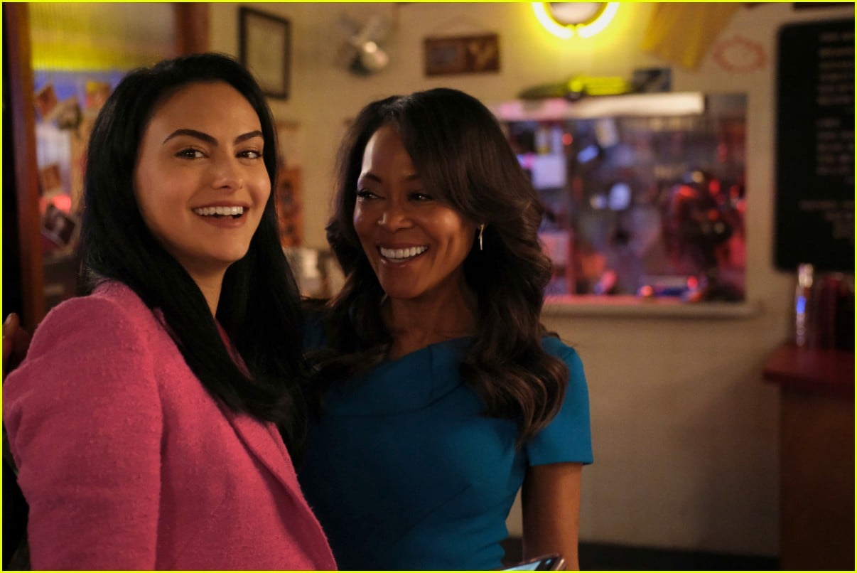 josie and the pussycats return to riverdale tonight 06