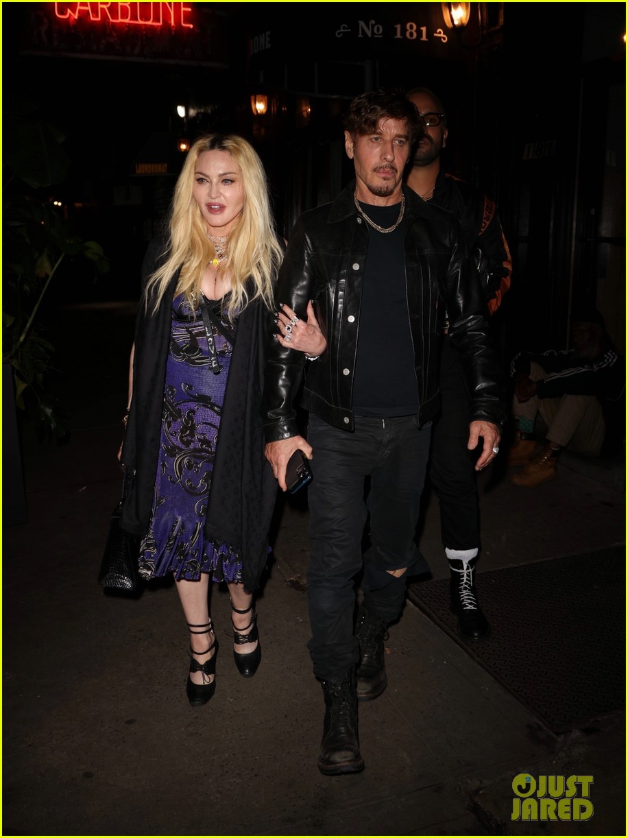 Full Sized Photo of justin bieber rihanna madonna dinner at carbone 04