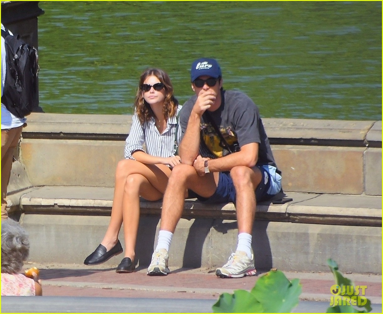 Full Sized Photo of kaia gerber jacob elordi pda in new york city 10