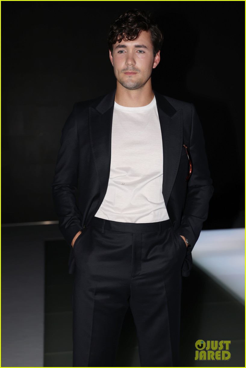 niall horan becky g jonah hauer king emporio armani front row 06