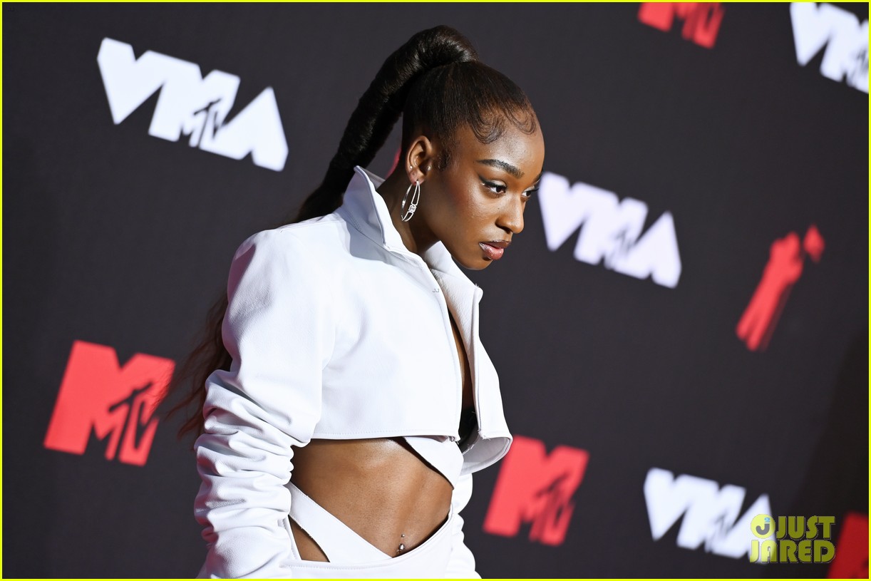 normani steps out for 2021 mtv vmas 02