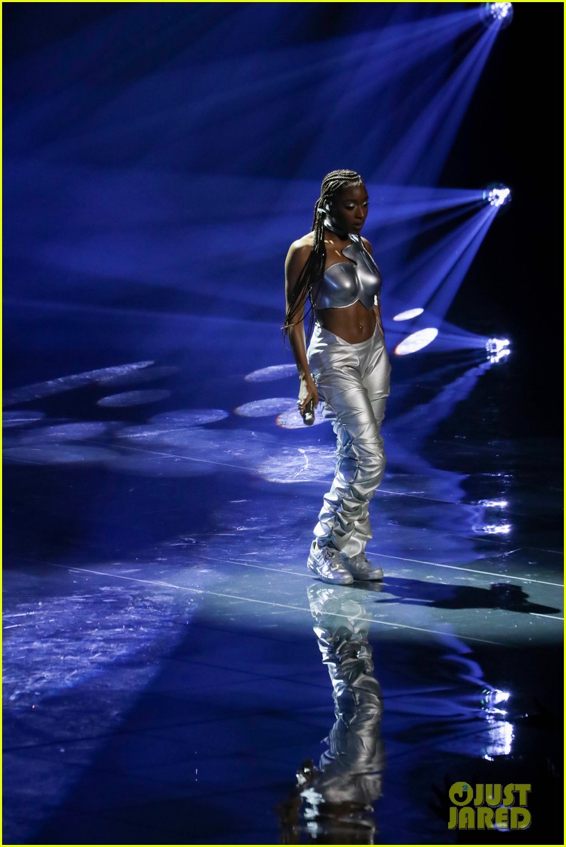 normani teyana taylor mtv vmas 2021 23
