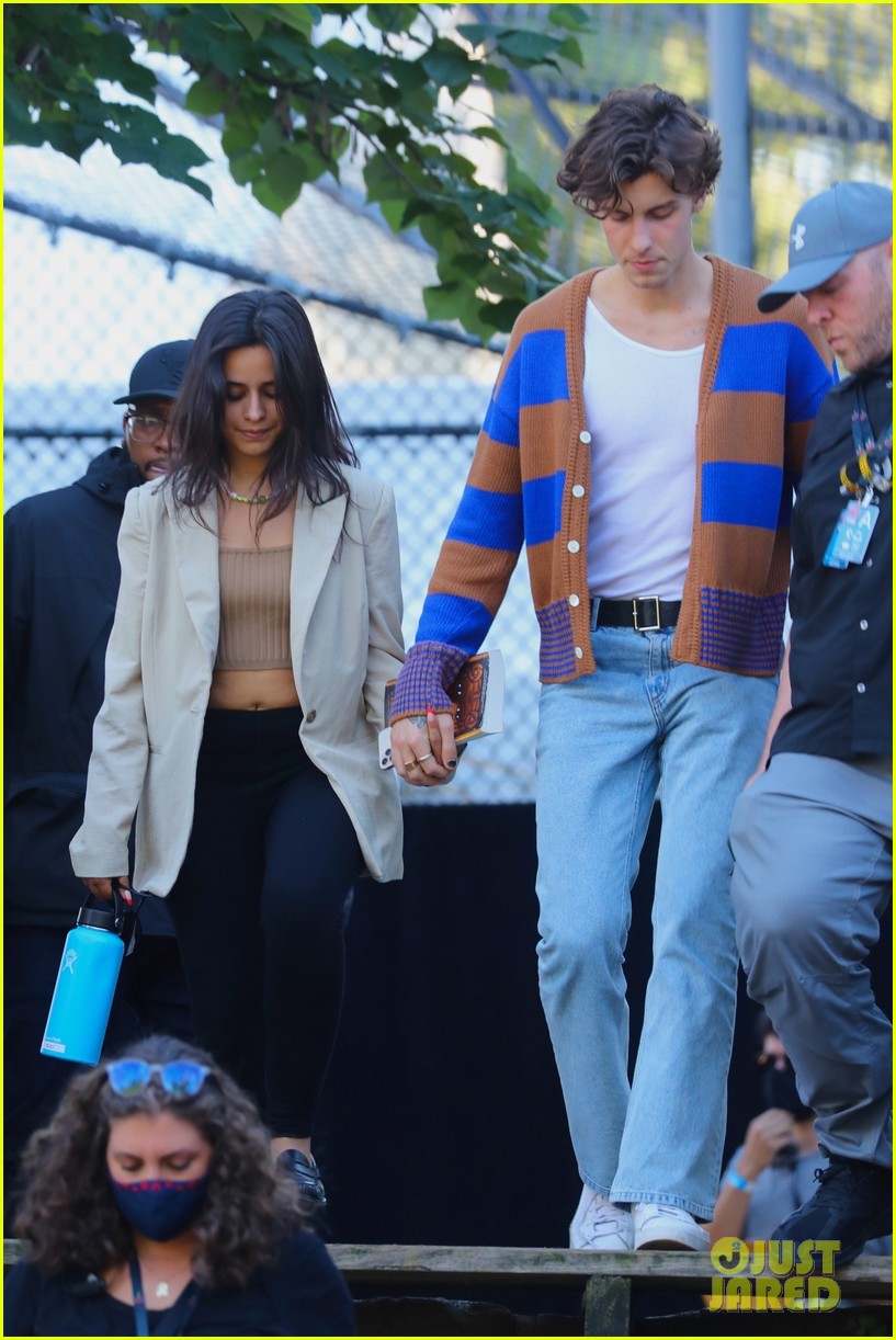 shawn mendes camila cabello leave global rehearsals 02