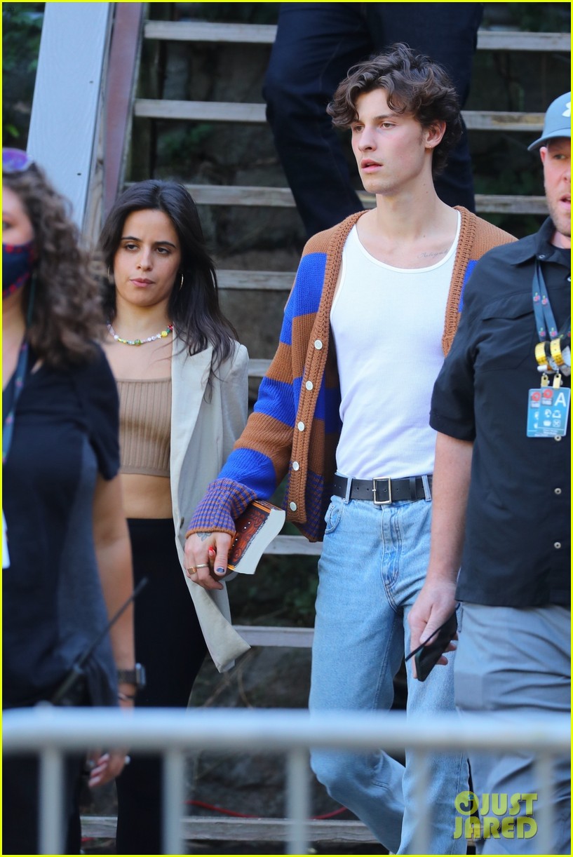 shawn mendes camila cabello leave global rehearsals 03