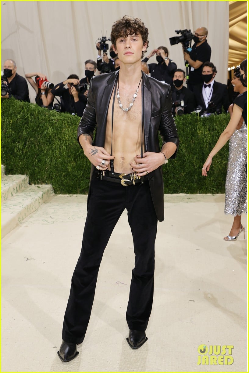 Shawn Mendes Goes Shirtless For Met Gala 2021 With Camila Cabello Photo 1323841 Photo