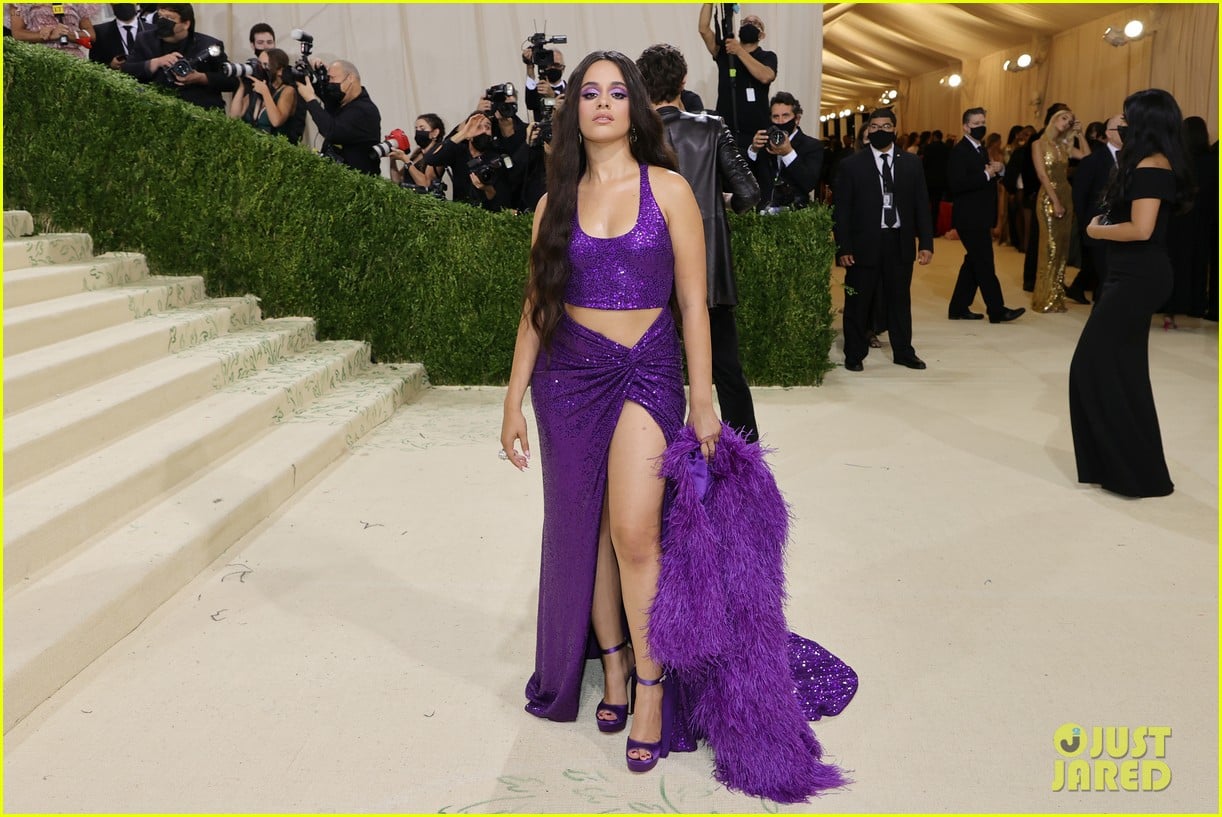 shawn mendes goes shirtless for met gala 2021 with camila cabello 19
