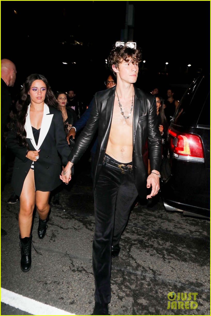 Shawn Mendes And Camila Cabello Hold Hands As They Head To A Met Gala 2021 After Party Photo