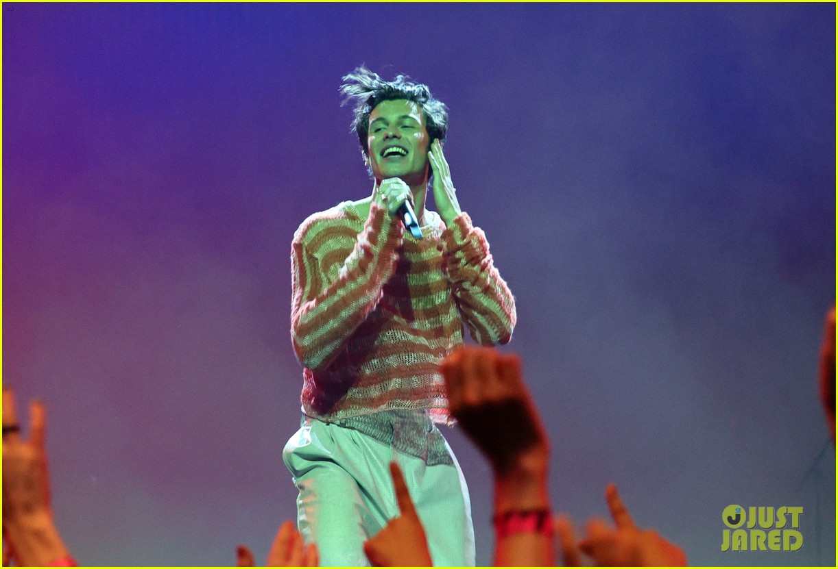 Full Sized Photo of shawn mendes announces 2022 wonder the world tour