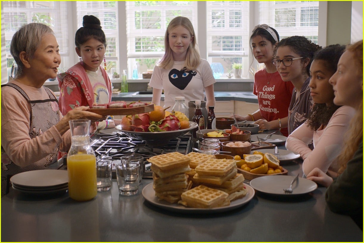 netflix debuts babysitters club first eight minutes of season two 05