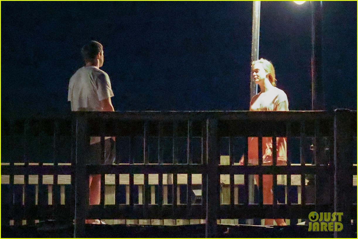 elle fanning bunny ears girl from plainville 02
