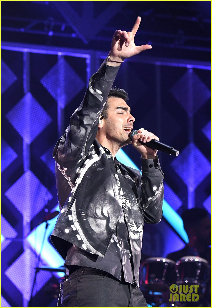 Joe Jonas Celebrates 'Fastlife' 10th Anniversary, Says It's Now a ...