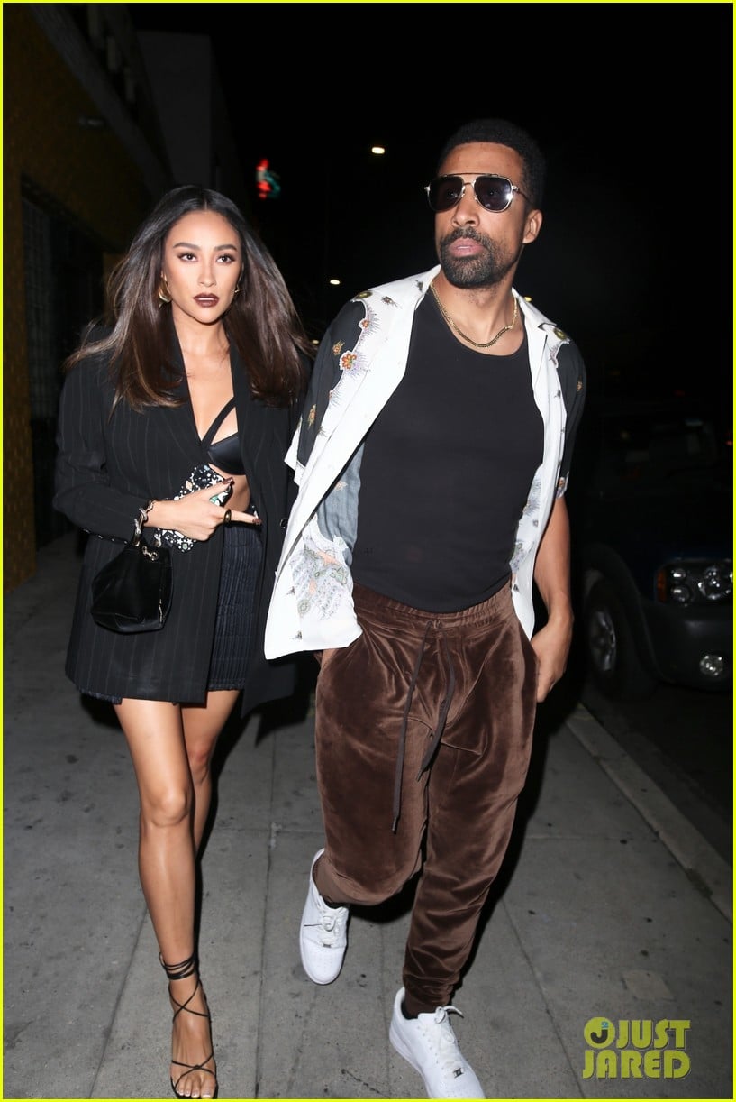 diepte Chirurgie Raap Shay Mitchell & Matte Babel Step Out For Drake's Birthday Party!: Photo  1327817 | Matte Babel, Shay Mitchell Pictures | Just Jared Jr.