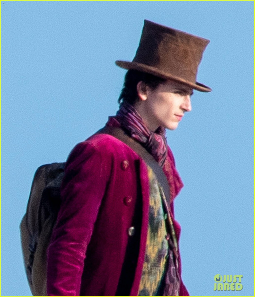 Timothee Chalamet Films a Beach Scene for 'Wonka' Movie - See the Set ...