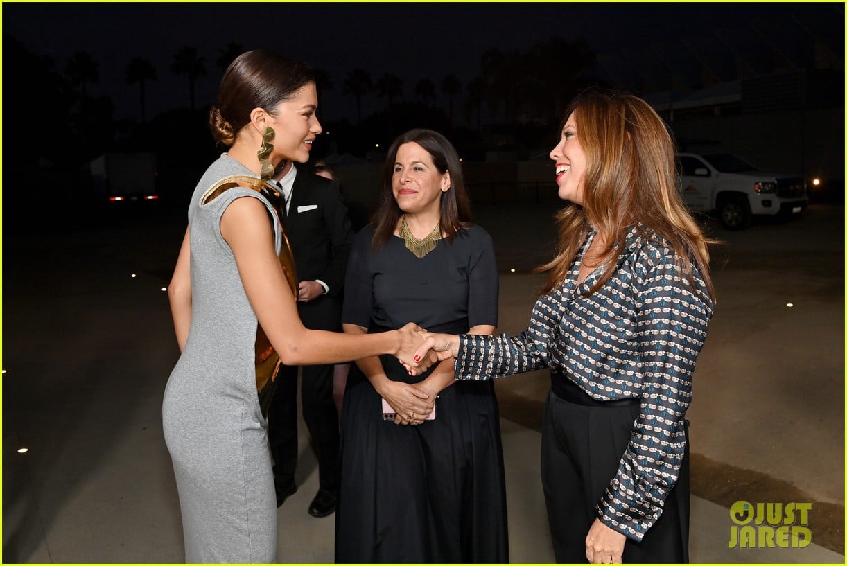 Full Sized Photo of zendaya golden breast plate wif awards 13 | Zendaya