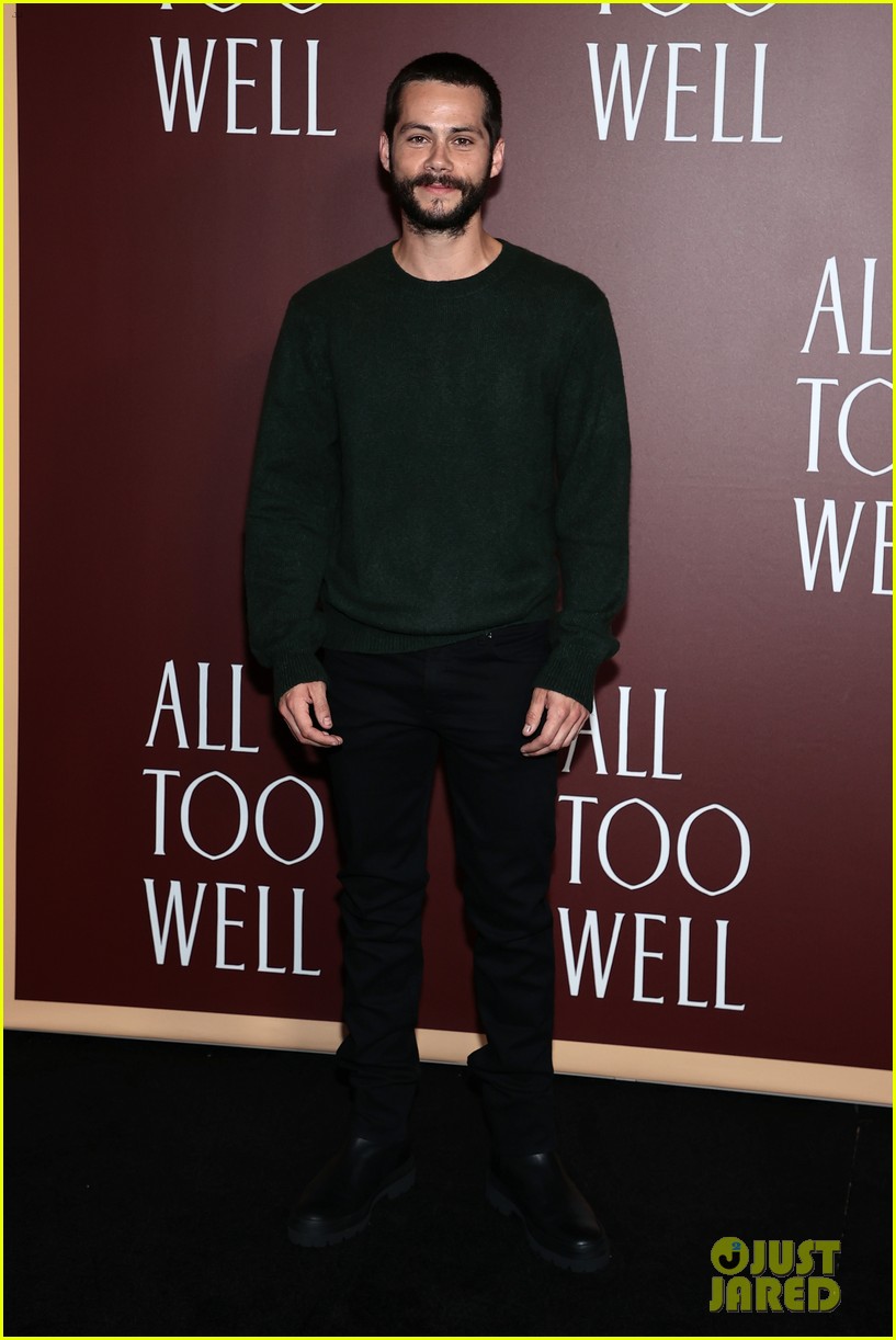 Full Sized Photo Of Dylan Obrien Sadie Sink Join Taylor Swift At All Too Well Premiere 11