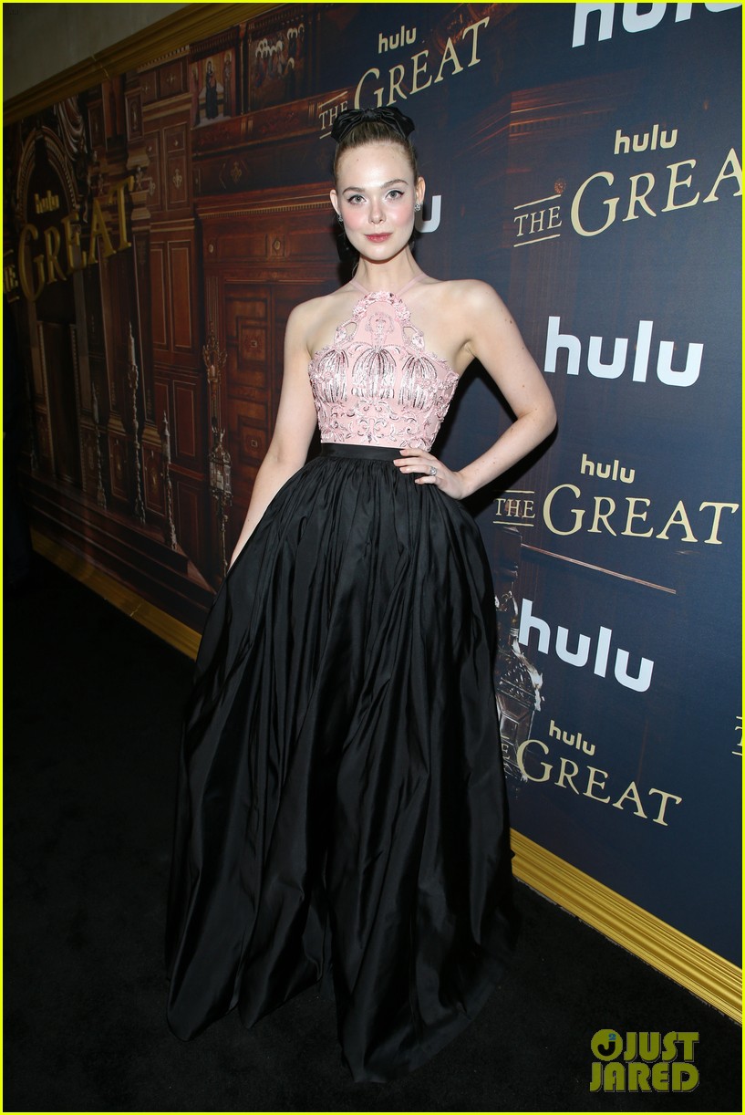 Full Sized Photo of elle fanning nicholas hoult the great season 2