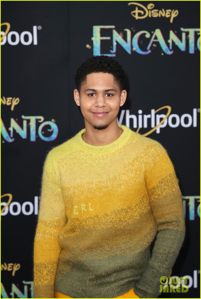 rhenzy feliz stephanie beatriz more attend encanto premiere 06