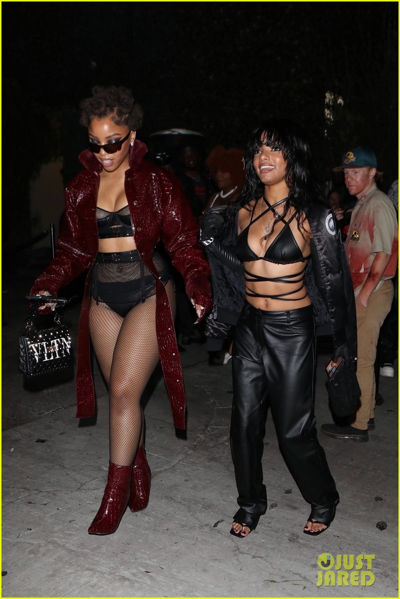 halle bailey dresses as janet jackson for halloween party with chloe 03